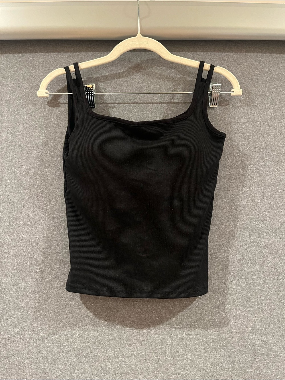 Women’s Black Ribbed Double-Strap Tank Top/ Built in Bra